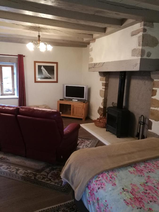 Brigueuil-le-Chantre Chez Pastuso B&B 외부 사진